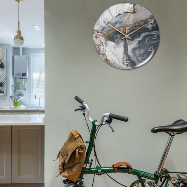 Stijlvolle Wandklok met Marmeren Textuur - MarbleTime