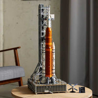 NASA Artemis Space Launch System Model – AstraX