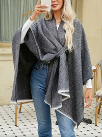 Mia Cashmere Poncho | Retro & Stylish